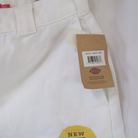 Dickies Girl White Bermuda Shorts, Size 9/29, NWT F379 - Picture 4 of 8